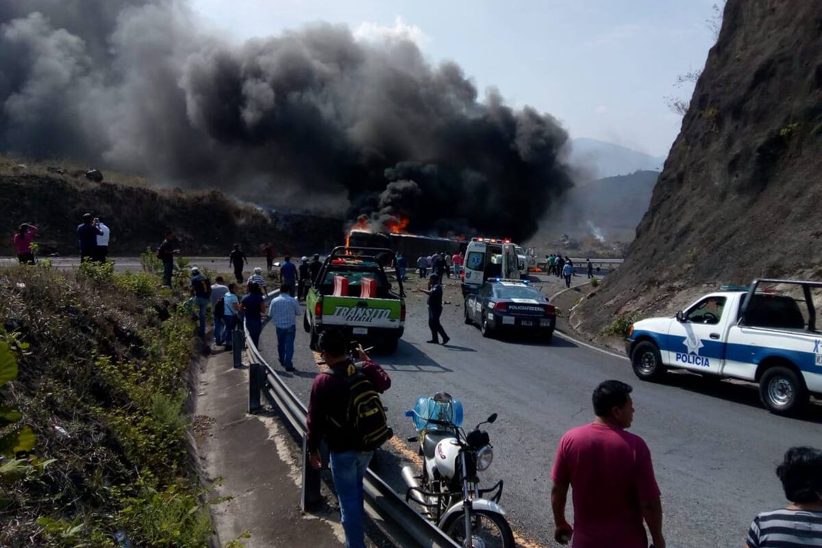 Al menos 20 muertos en accidente en vía Veracruz-Puebla