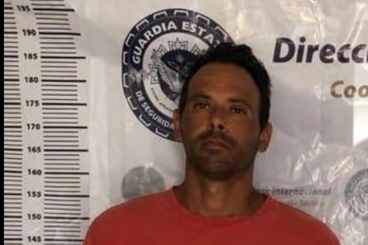 Capturan a supremacista blanco vinculado a triple homicidio en EU