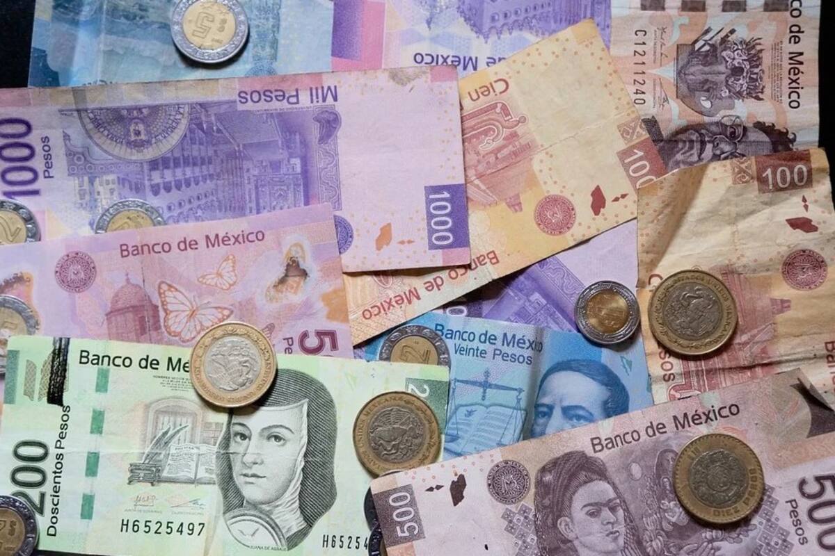 Rompen récord retiros de Afore por desempleo en México