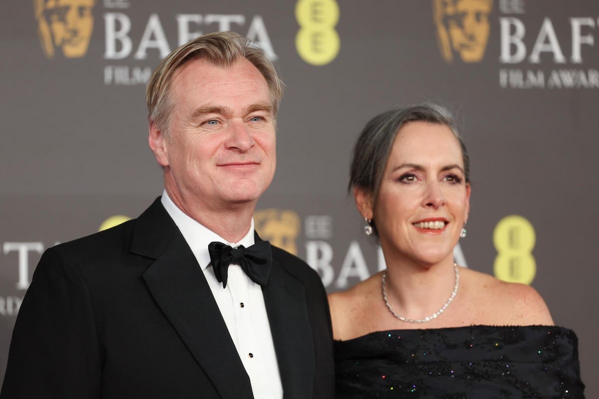 Christopher Nolan y Emma Thomas reciben títulos de caballero y dama del Rey de Inglaterra