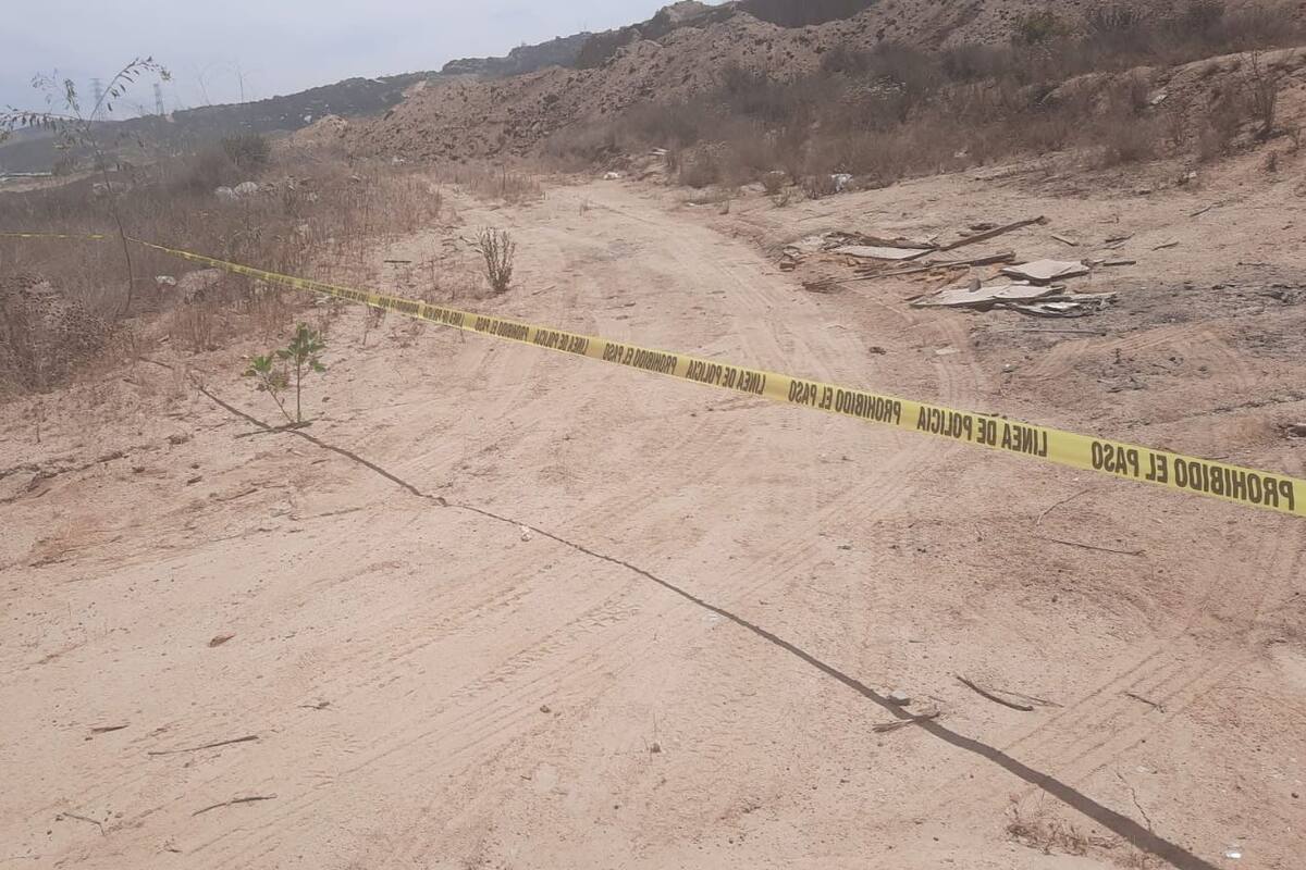 Localizan dos cuerpos en descomposición en la Gómez Morín en Ensenada