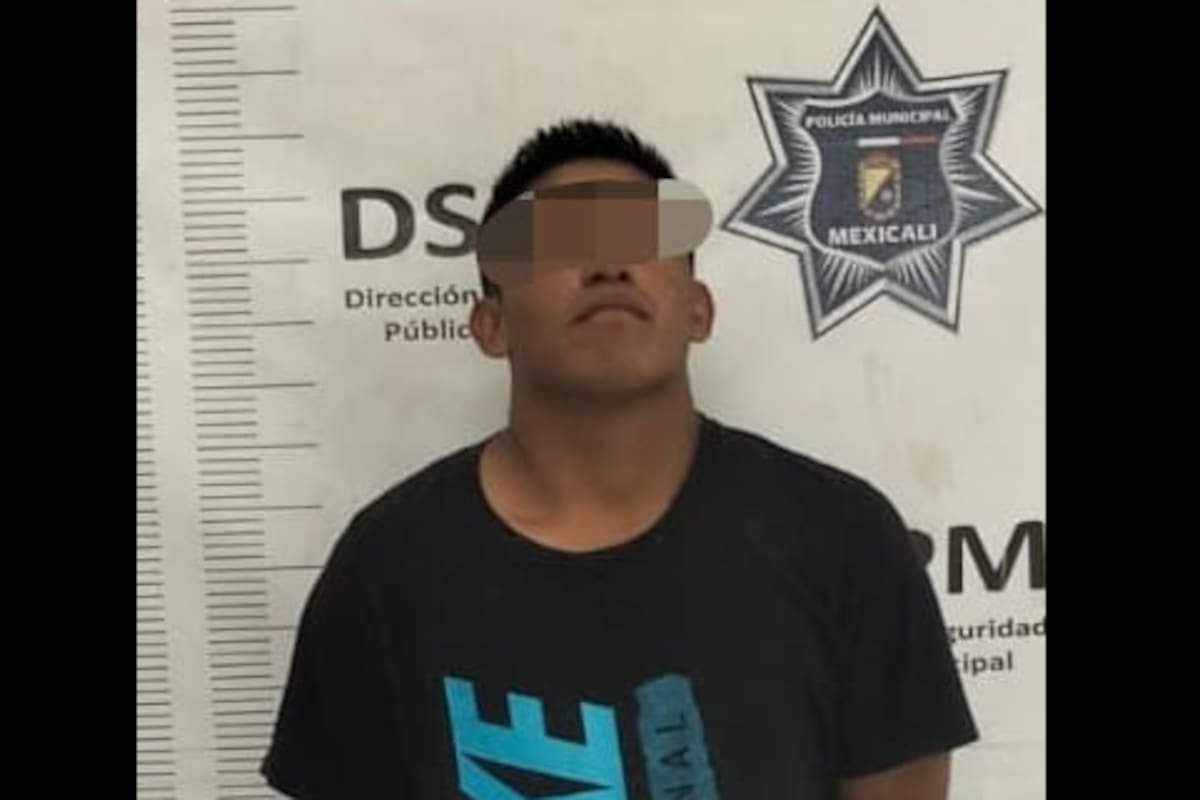 Intenta asaltar a joven afuera de su auto y termina detenido