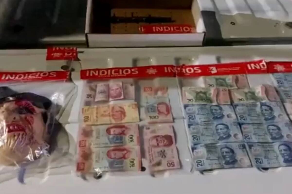 Menor disfrazado de Freddy Krueger asalta tienda en Jalisco