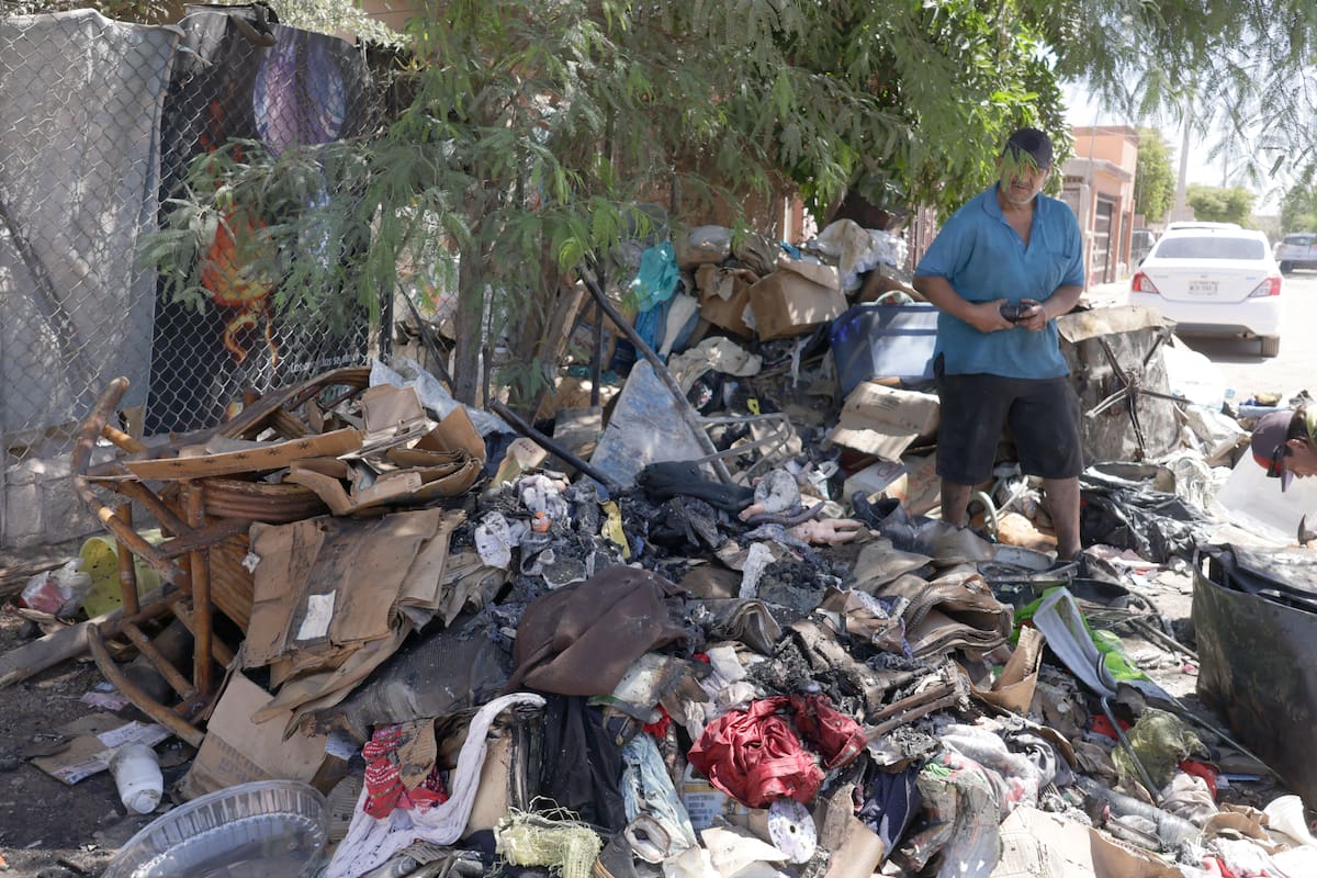 Incendio dejó sin hogar a hermanas sordomudas