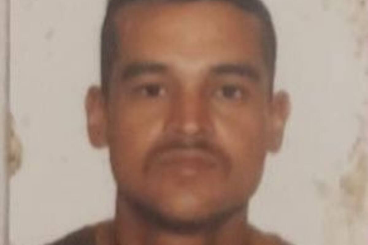 Pesquisa de Adrián Salvador Martínez Flores