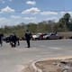 Familiares de reos levantan bloqueo de carretera federal