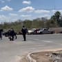 Familiares de reos levantan bloqueo de carretera federal