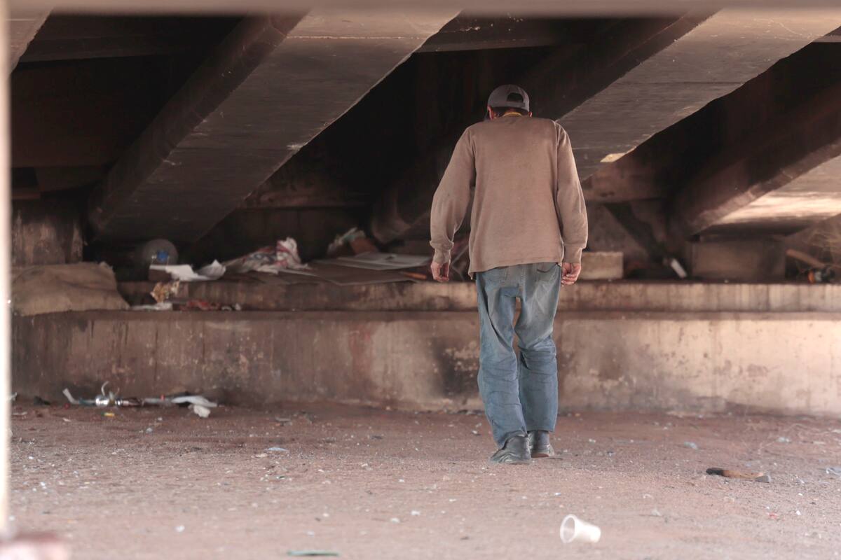 Gente sin hogar vive a la “buena de Dios”