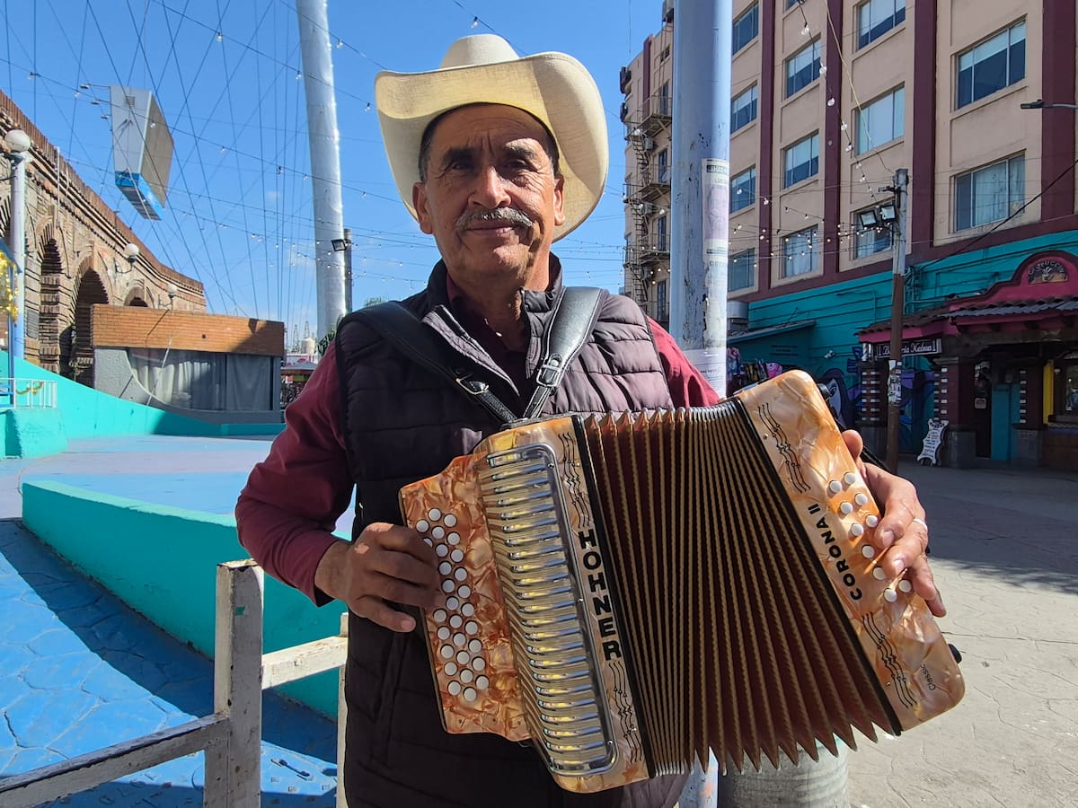 Cobros por hora o por serenata forman parte de la dinámica reportada para la celebración, si bien esperan un ligero incremento en la demanda de su servicio, exponen que esta ha ido disminuyendo con el tiempo. Foto: Michelle Castillo