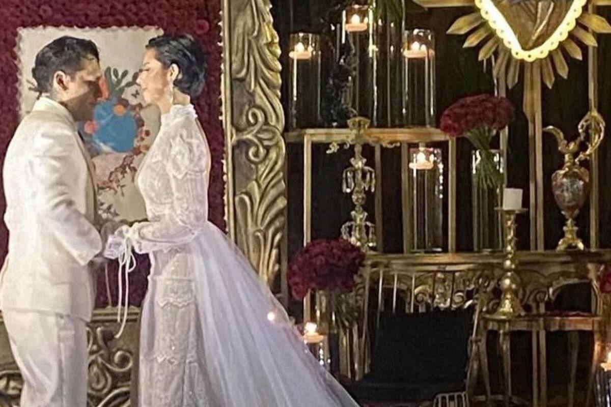 ¡SÍ se casaron! Ángela Aguilar y Christian Nodal ya son marido y mujer