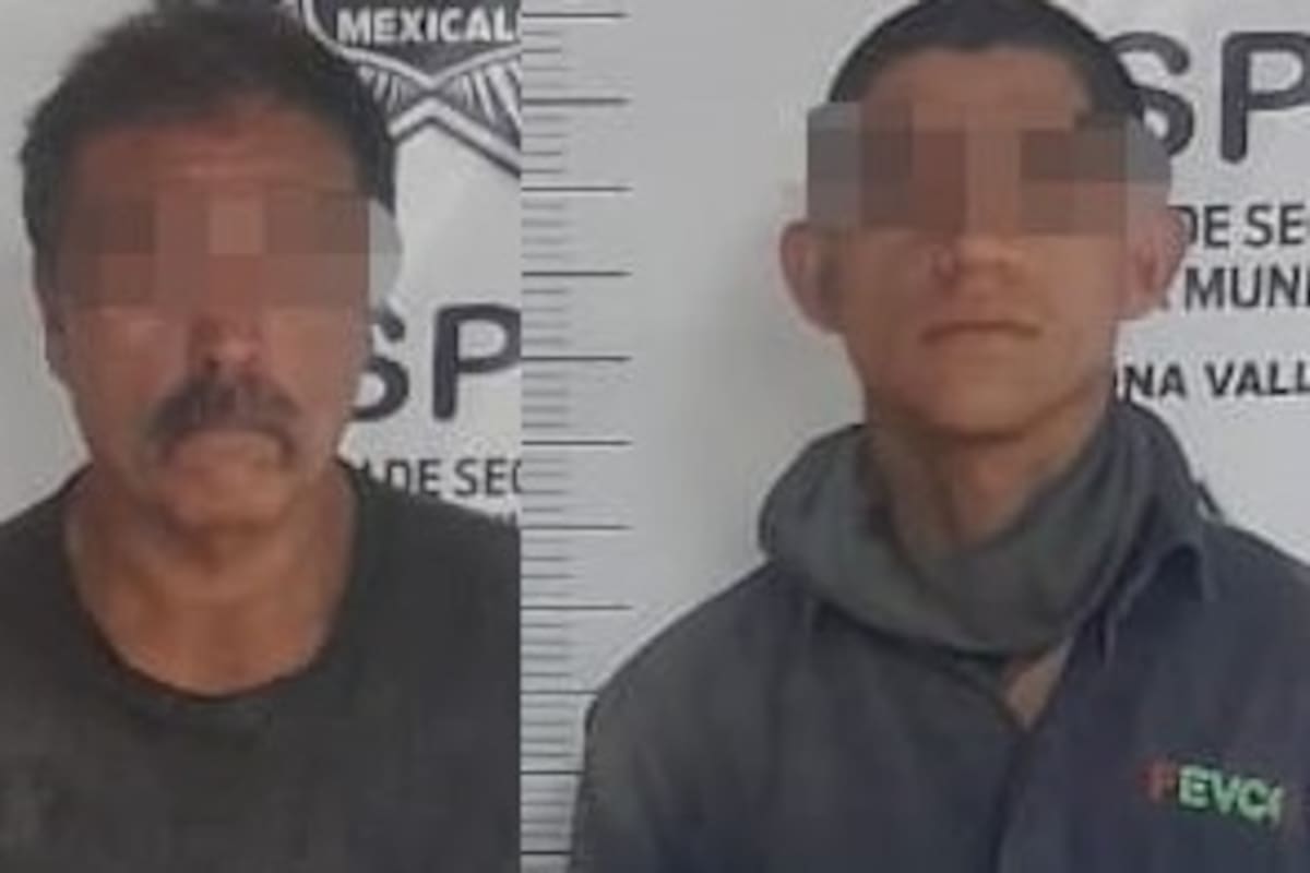 Detienen a dos por conducir vehículo con reporte de robo