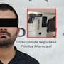 Detienen a taxista con arma prohibida; lo vinculan a robo violento y autos robados