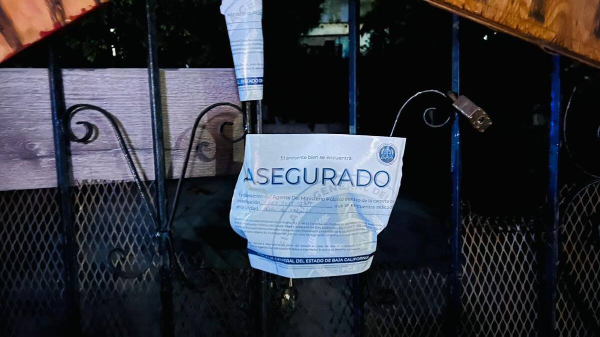 El domicilio donde fueron localizados los vehículos también fue asegurado.