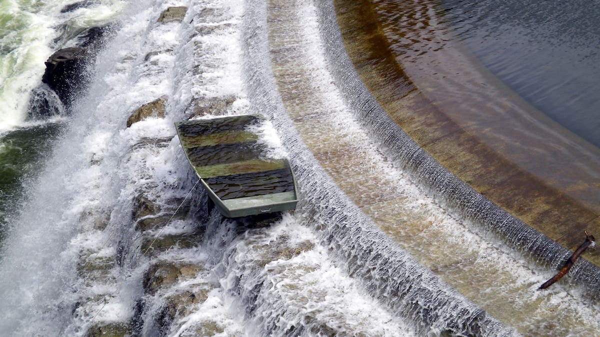 El crecimiento acelerado de la energía eólica y solar en China obligó a desarrollar infraestructura de almacenamiento para gestionar excedentes y estabilizar su red eléctrica nacional. /Canva