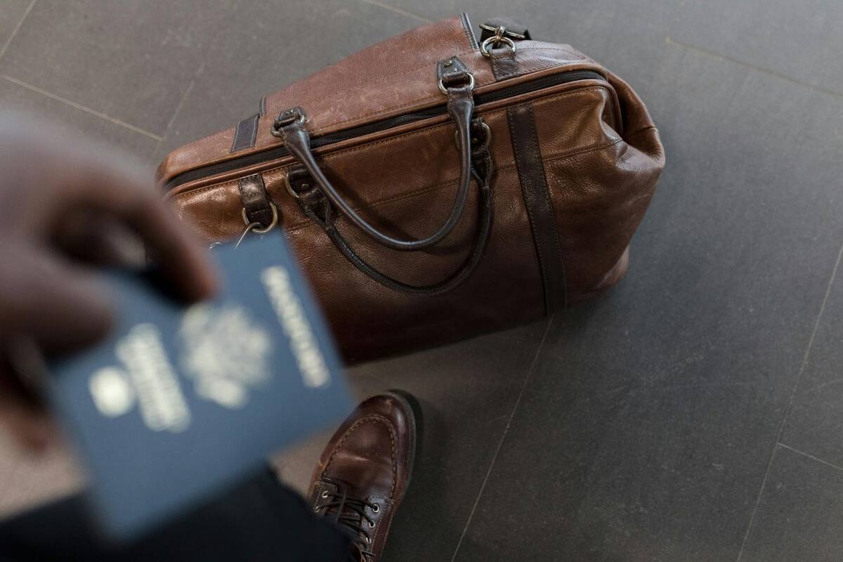 Estados Unidos suspendió la emisión de visas en su consulado en Bogotá debido a la negativa del gobierno colombiano de recibir vuelos con migrantes deportados. | Pexels