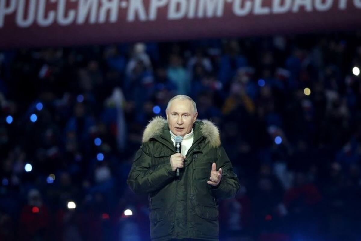 Por qué Putin pretende más asustar a Occidente que invadir Ucrania