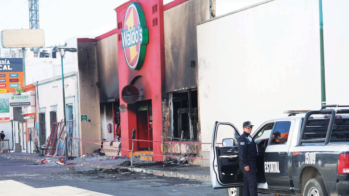 Funcionarios de los tres niveles de Gobierno han rendido declaración por la explosión en Waldo’s de Hermosillo; FGJE investiga posibles negligencias en permisos y supervisión