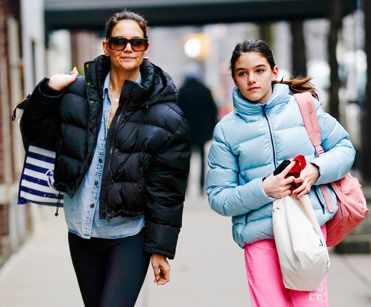Actress Katie Holmes and daugther Suri Cruise in New York