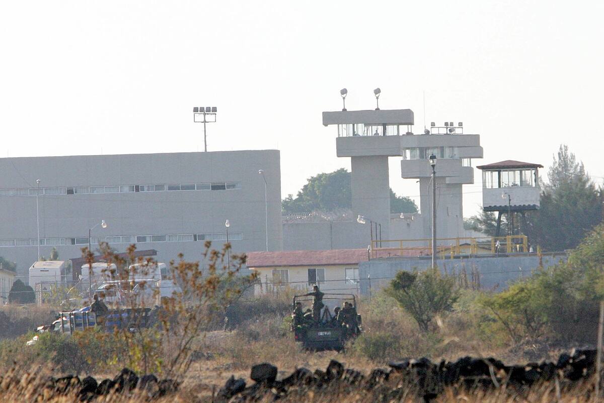 Anuncian cierre del penal Puente Grande; reos serán reubicados