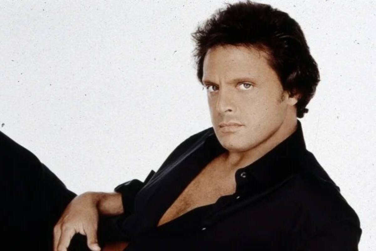 Revelan en libro la otra cara de los famosos