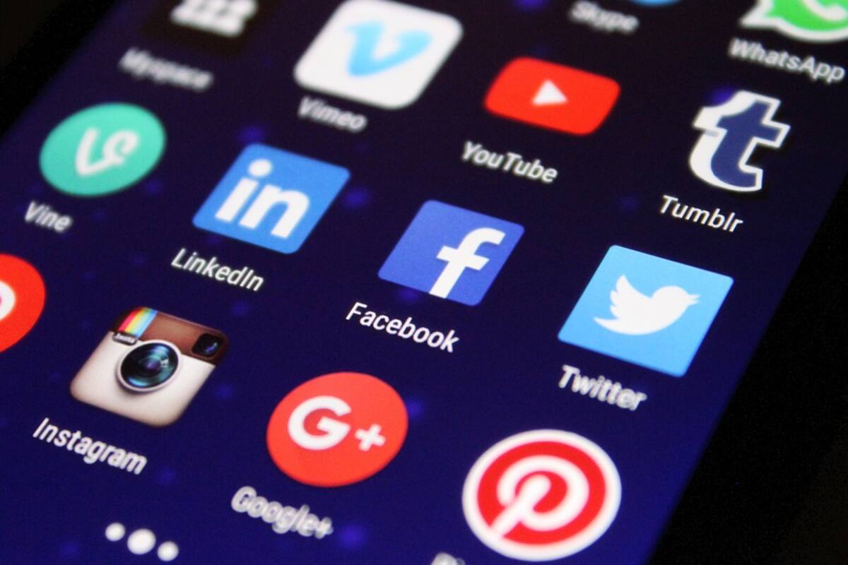 Facebook está probando función para importar historias de Instagram a su app