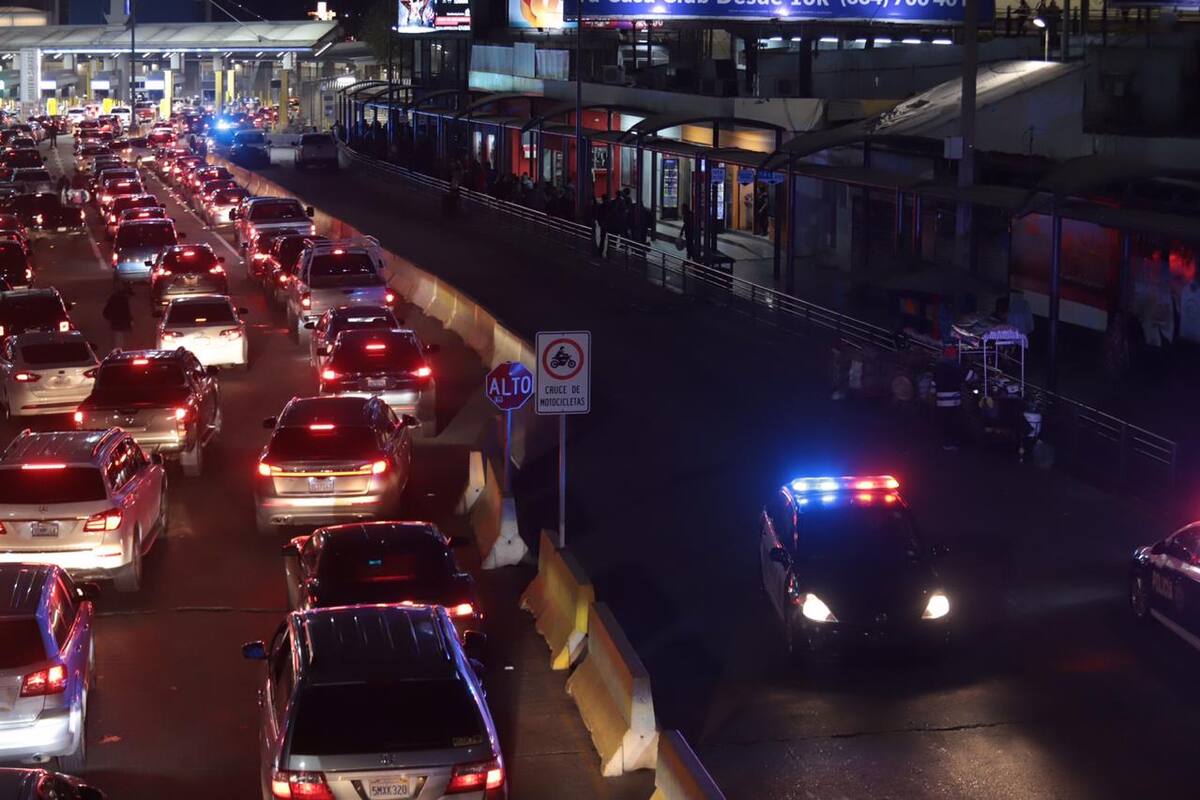 Sospechoso de tiroteo en garita llevaba a migrantes chinos: CBP
