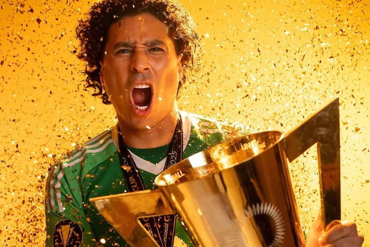 A sus 40 años, Memo Ochoa buscaría jugar en segunda división por falta de ofertas