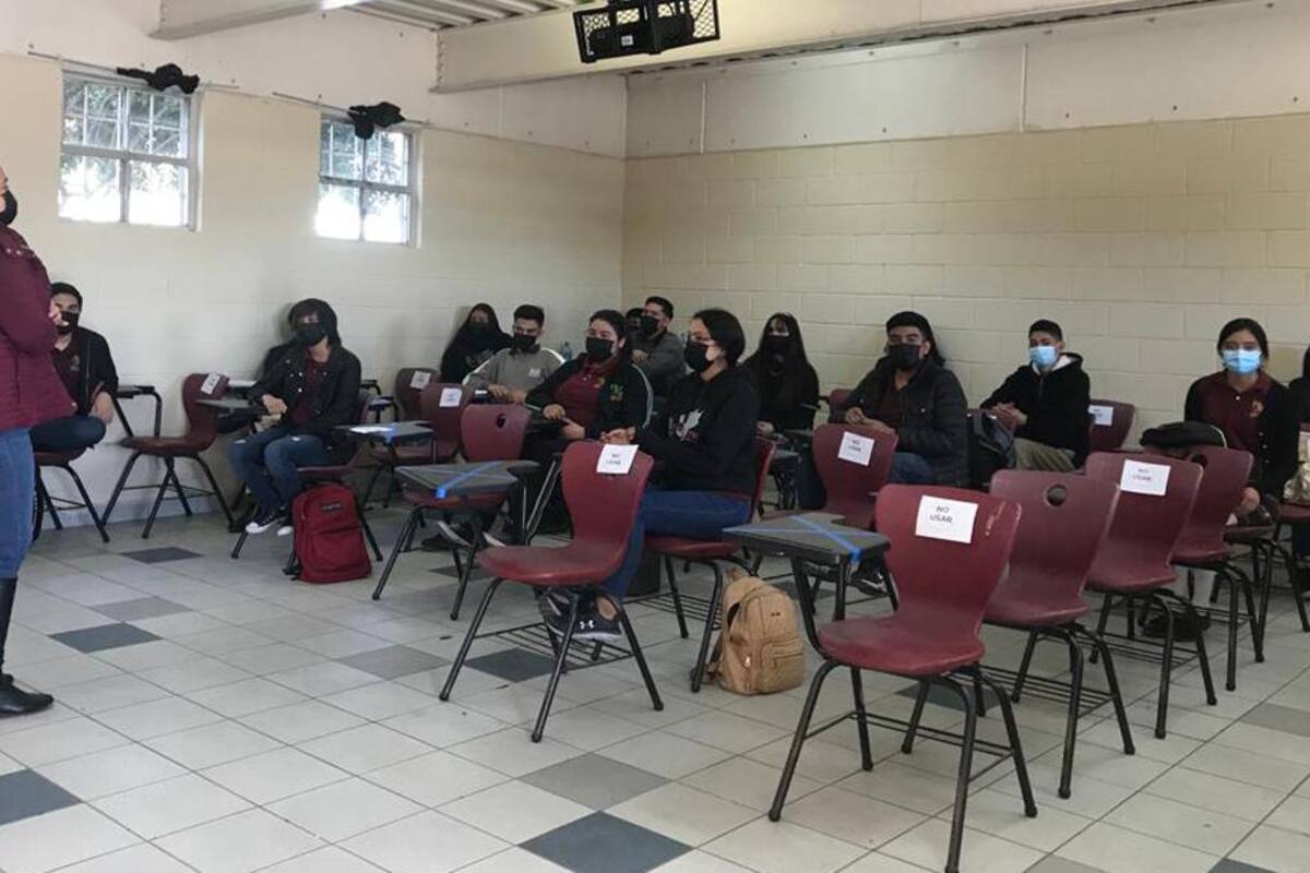 Regresan estudiantes del Cecyte a clases presenciales
