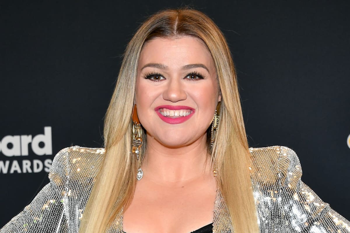 Kelly Clarkson afirma nunca usará botox y se arrugará "como un perro"