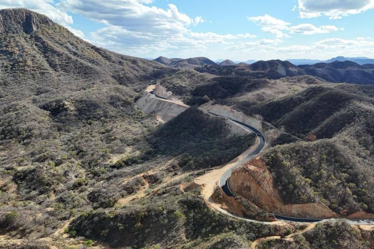Durazo impulsa turismo y conectividad con la modernización de la carretera Guaymas-Chihuahua