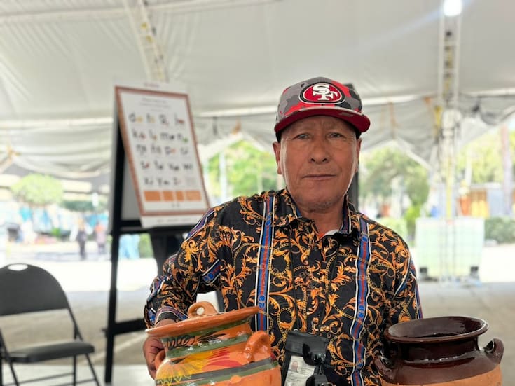 Artesano mazahua mantiene viva la alfarería tradicional en Tijuana