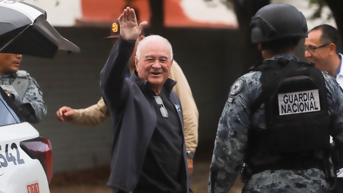 El señalamiento del histórico líder albiazul reaviva la discusión perenne sobre la solvencia moral de los liderazgos que han encabezado responsabilidades de Estado en el país. Foto: Border Zoom