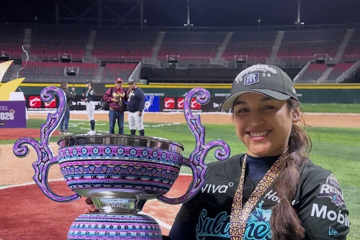 Mexicali tiene reina del softbol