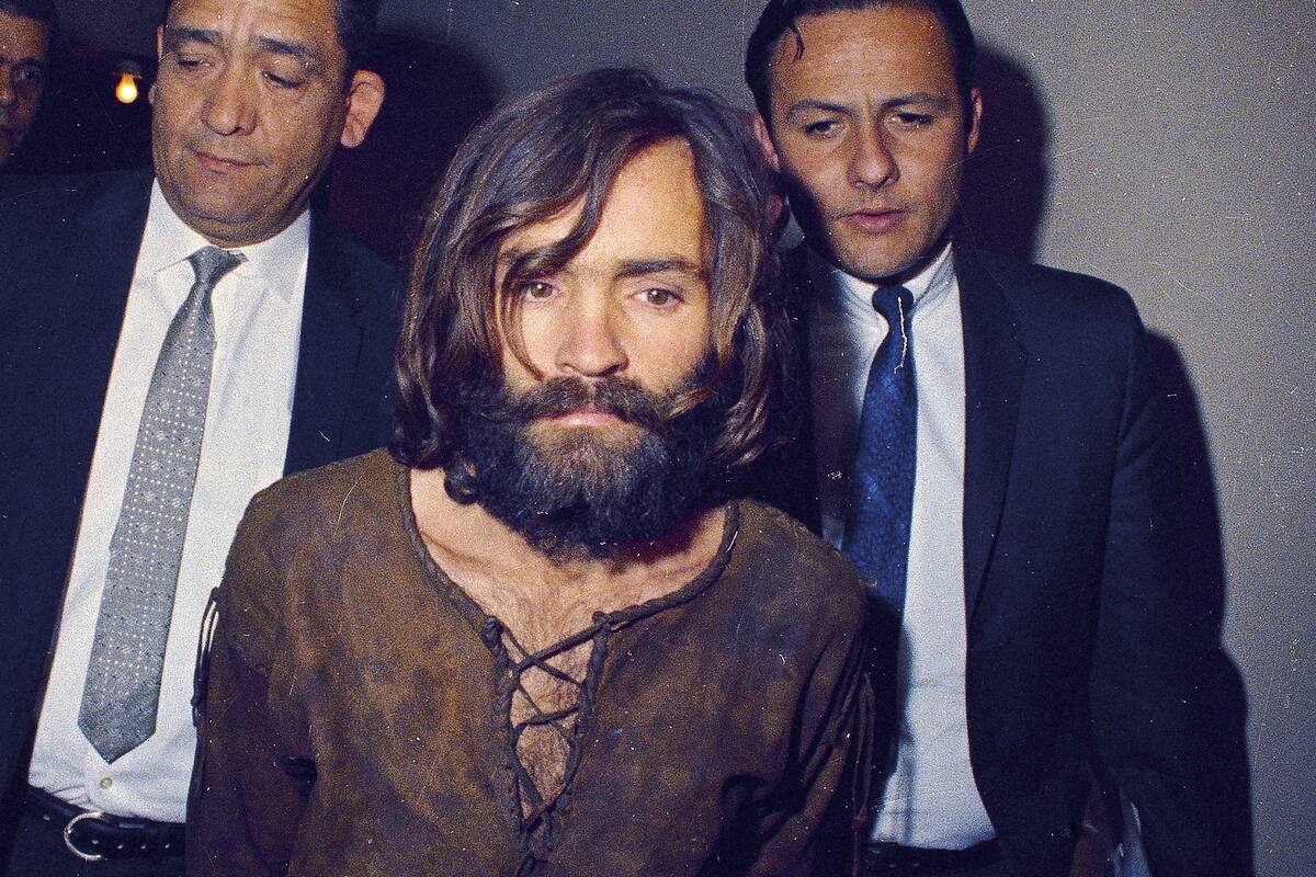 Actor compra casa donde familia Manson asesinó a una pareja
