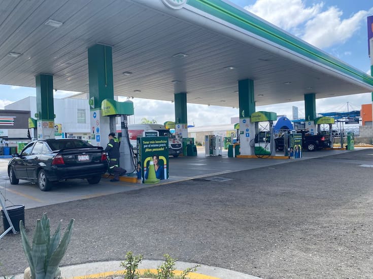 Descartan alza inmediata en precio de gasolina en Tijuana; pese a aumentos en precio de combustible en San Diego
