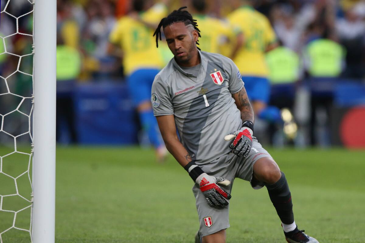 Pedro Gallese, ex Veracruz, pide perdón a su esposa tras partido por infidelidad