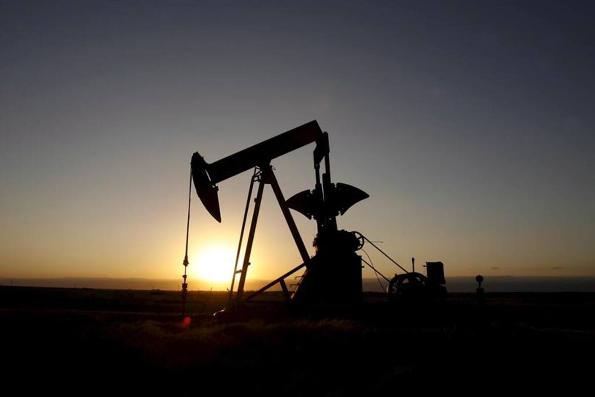 El petróleo de Texas se desploma un 10,26 % por miedo al exceso de oferta