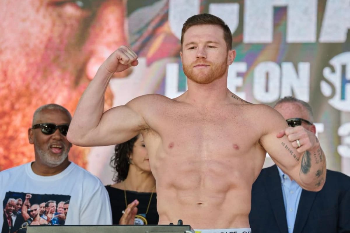 Oleksandr Usyk minimiza a 'Canelo': Asegura que perdería ante Terence Crawford