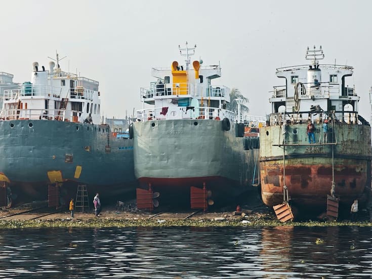 Japón y Estados Unidos invertirán 100 millones de dólares en proyecto conjunto de construcción naval para competir contra el dominio chino