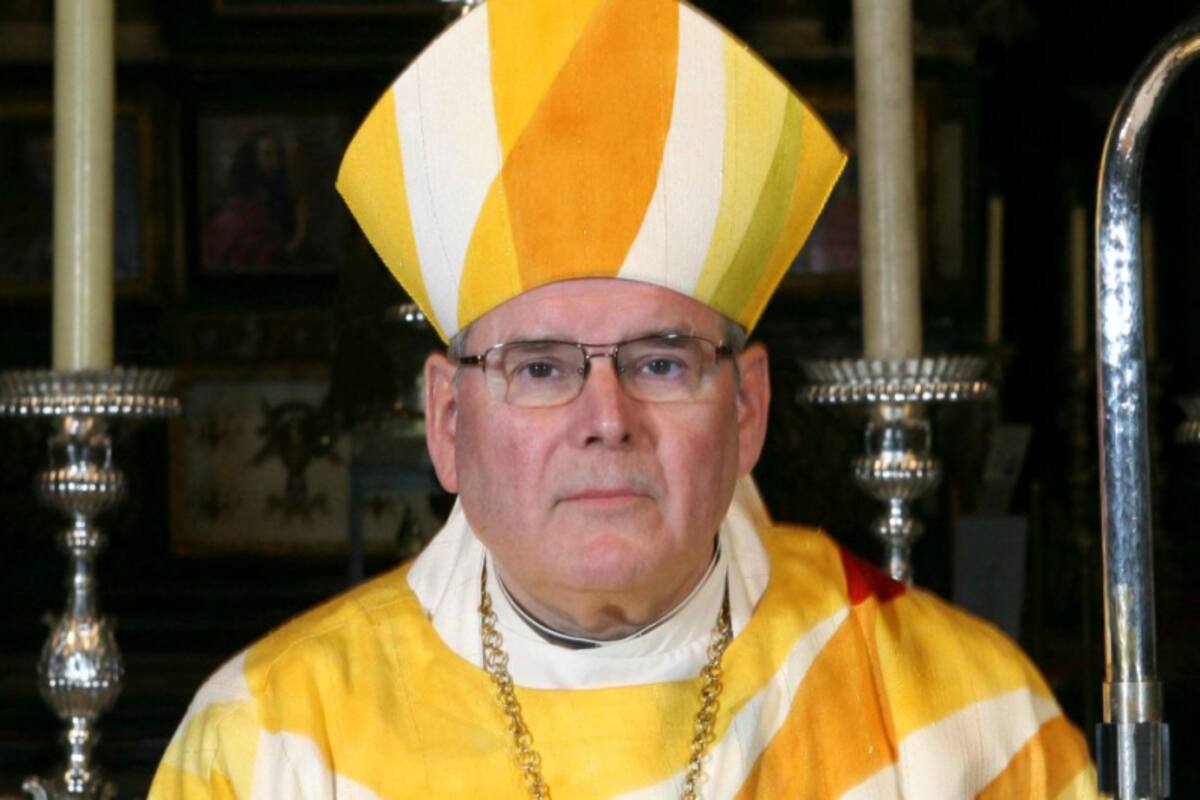Destituyen del sacerdocio a exobispo belga por casos de abuso sexual