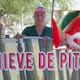 Tras tres años sin empleo, Ana vende nieve de pitaya para sacar adelante a sus hijos en Hermosillo