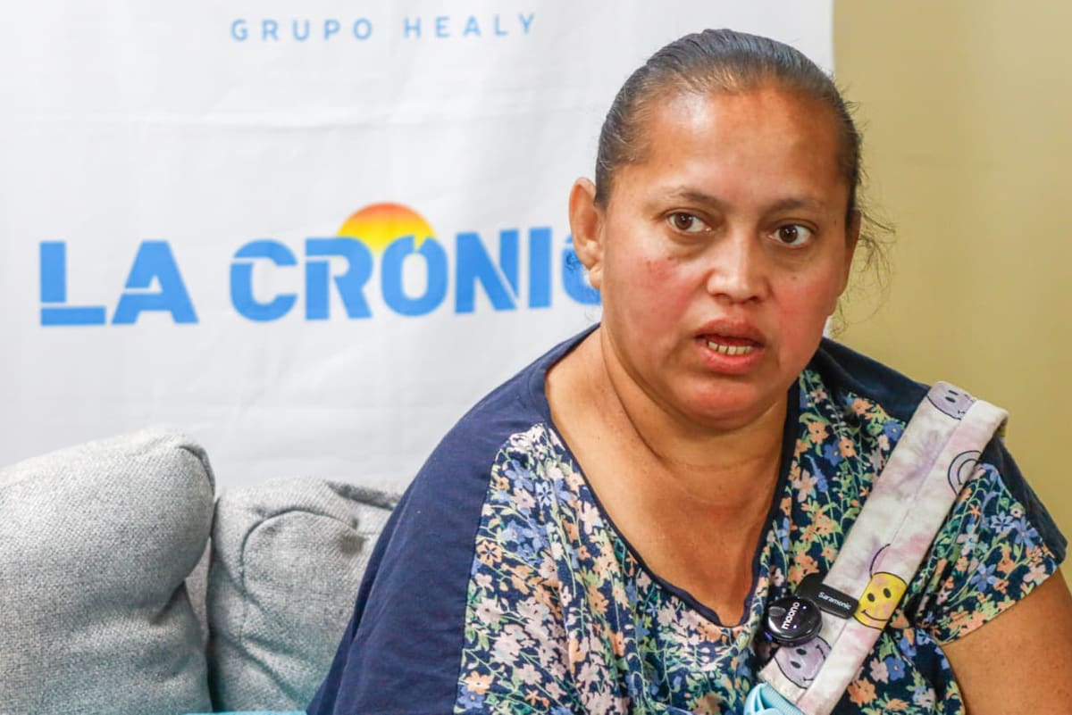 Marisol Sedano Cáceres está buscando apoyo ciudadano para cubrir los gastos de hospedaje, traslado y alimentación que requiere su hija l Foto: Andres O. Farrera y