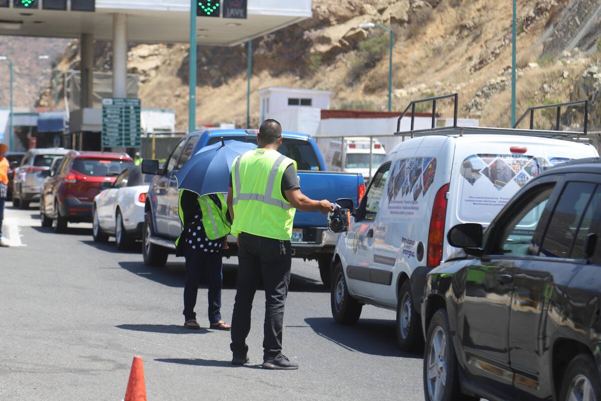 Demandan a 5 líderes por toma de casetas