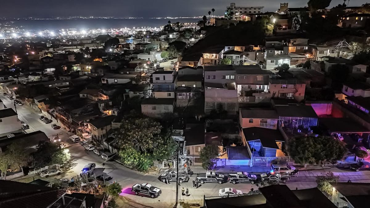 El agresor fue detenido en el lugar mientras intentaba huir de la escena. Foto: Cortesía