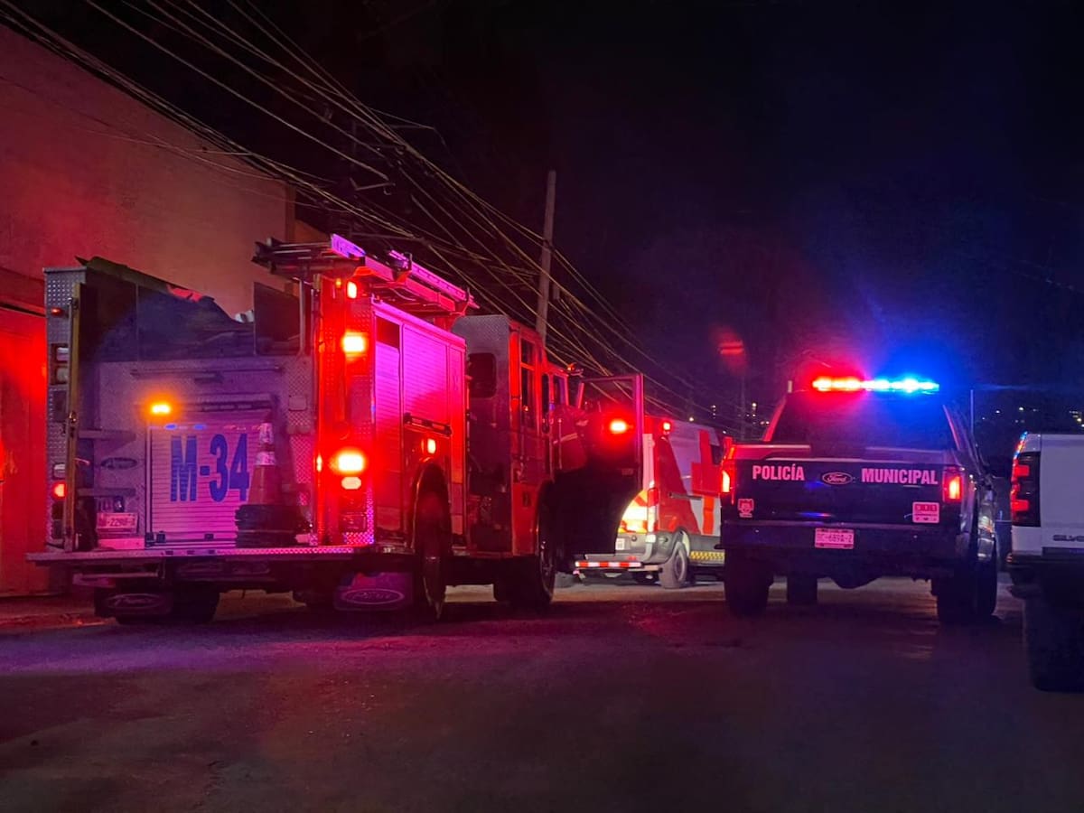 Un hombre de aproximadamente 50 años fue asesinado por proyectiles de arma de fuego al llegar a su domicilio. Foto: Leonardo González