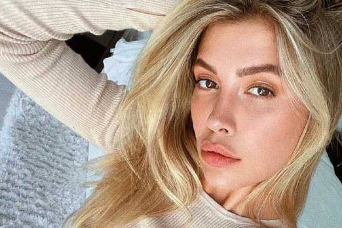 Michelle Salas da excusa extraña para no hablar de "Luis Miguel: La Serie"