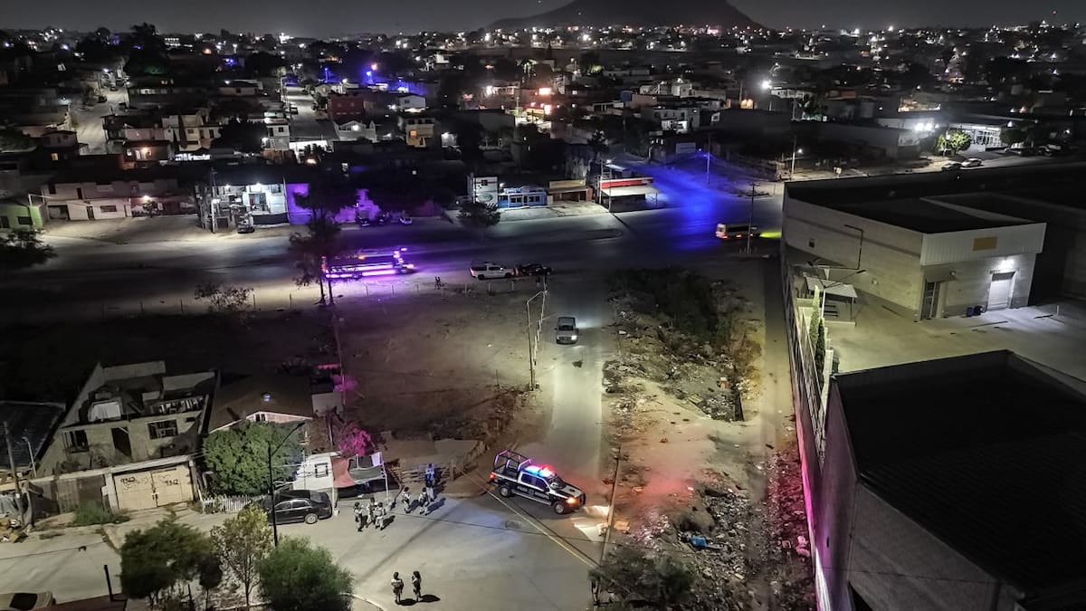 La víctima no ha podido ser identificada debido al daño ocasionado por el fuego. Foto: Border Zoom