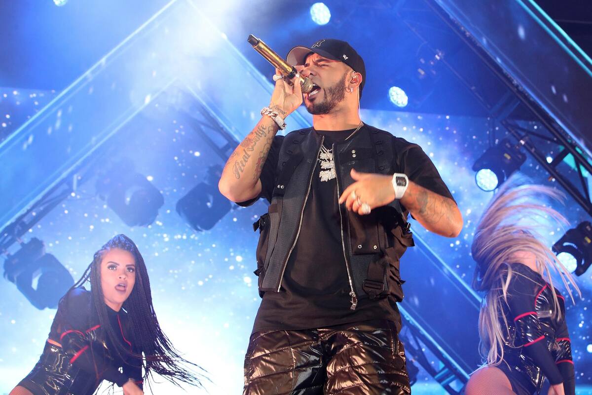 Anuel AA enfrenta millonaria demanda por violación de contrato