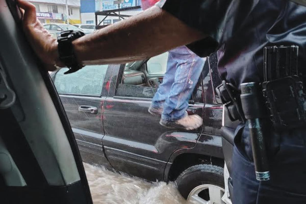Buscan ampliar incentivos a policías que participen en actos heroicos en Nogales
