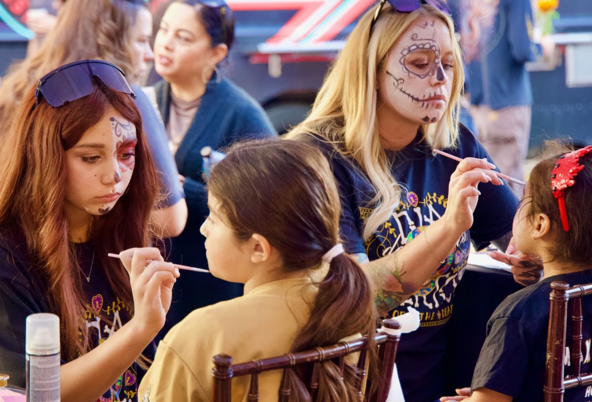 La celebración del Día de los Muertos en Old Town San Diego cumple 15 años y ofrecerá actividades gratuitas el 1 y 2 de noviembre. Foto: Cortesía